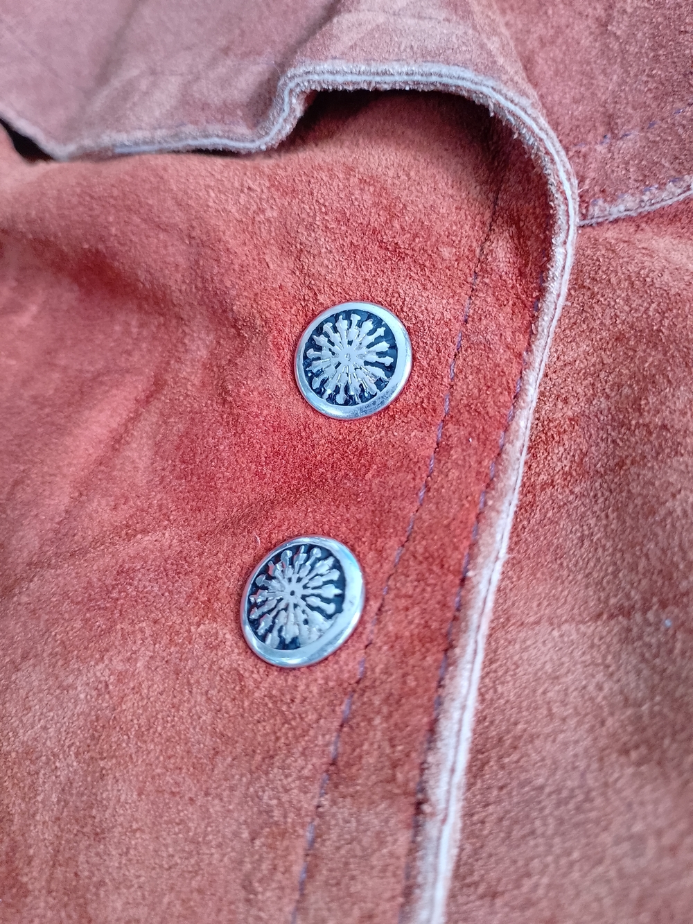 VINTAGE Suede Button-Front Jacket in Rust Orange - Picture 3 of 9